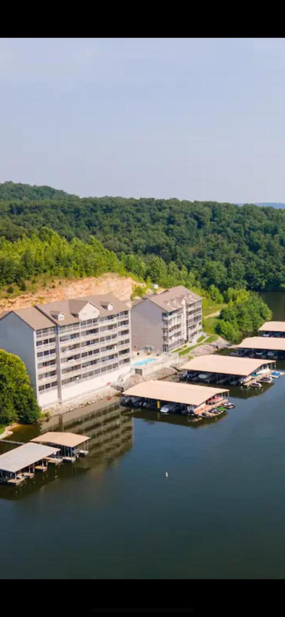 Perfect Condo, 31 Mm, Hoa Pool, Fishing Camdenton Exterior photo